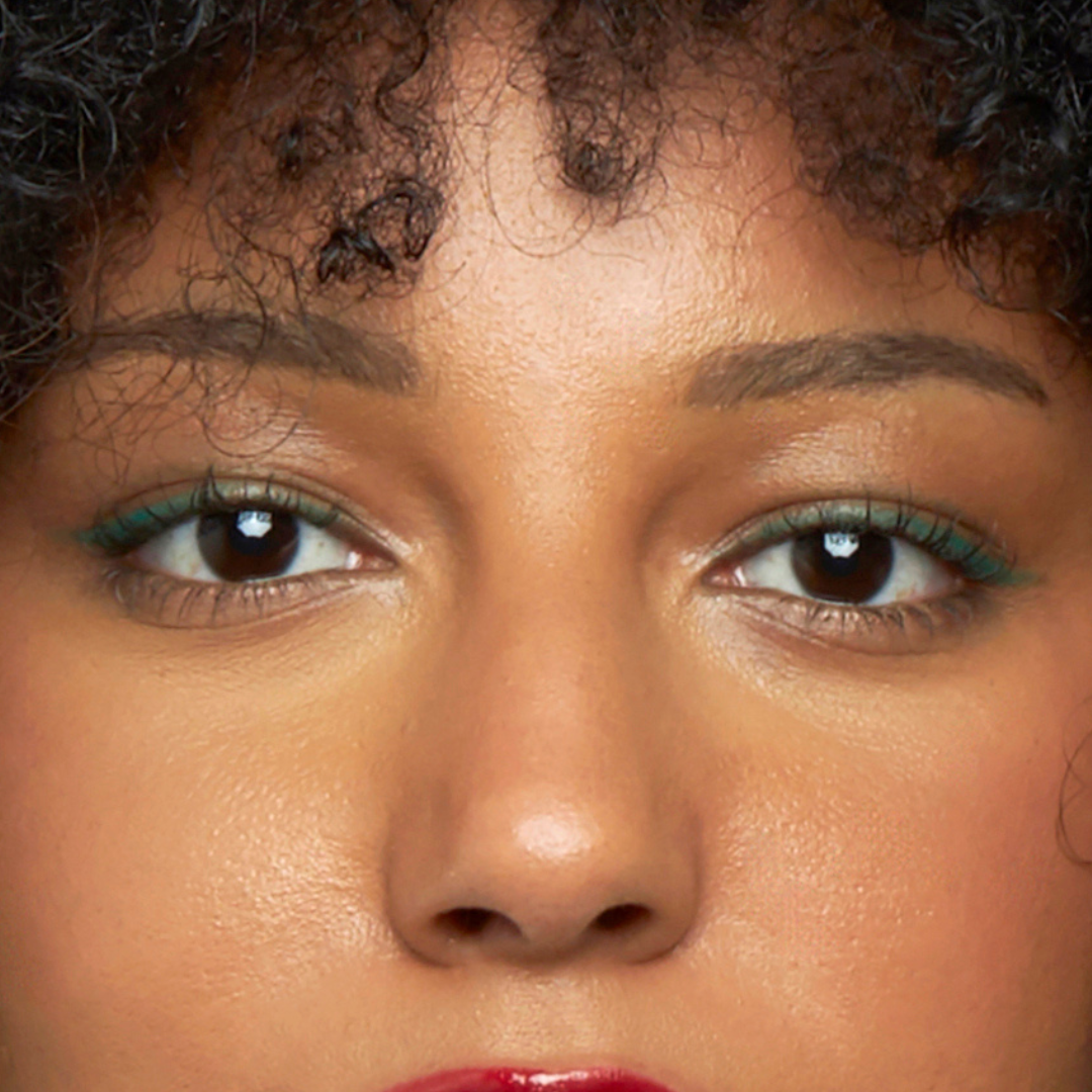Verdant Vibe Eye Liner