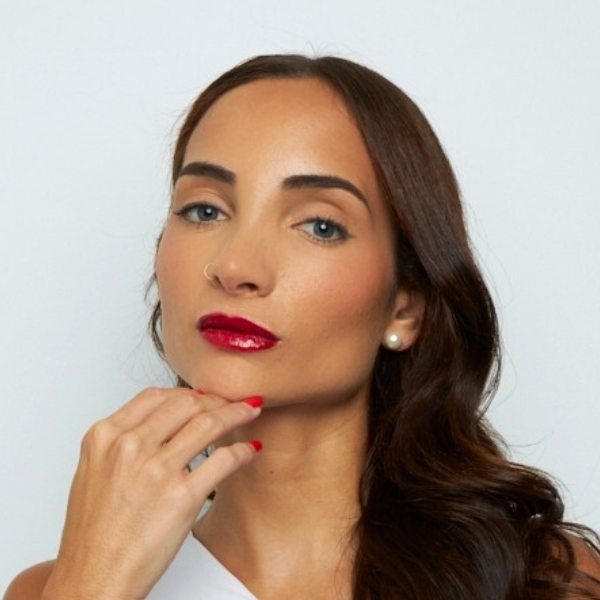 Subtle Sleek Eye Liner - Loveable Lips